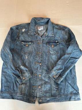 Old Navy Distressed Denim Jacket Size 1X Plus